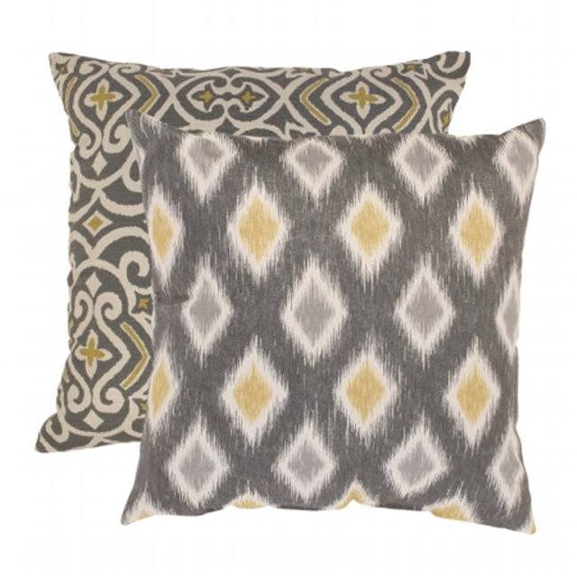 Pillow Perfect 476636 Oreillers de Sol en Graphite Damassé et Rodrigo 23 Po - Lot de 2