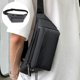 thumbnail image 3 of Hukapapa Riñonera impermeable bolsa de mensajero tendencia al aire libre correr deportes ocio teléfono móvil bolsa de pecho gris, 3 of 5