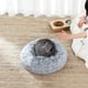 thumbnail image 2 of FEANDREA Cama de Perros, Cama para Mascotas, Diámetro de 50 cm, Cojín Central Extraíble y Lavable, Alfombra de Felpa, Gris Ombré, 2 of 5