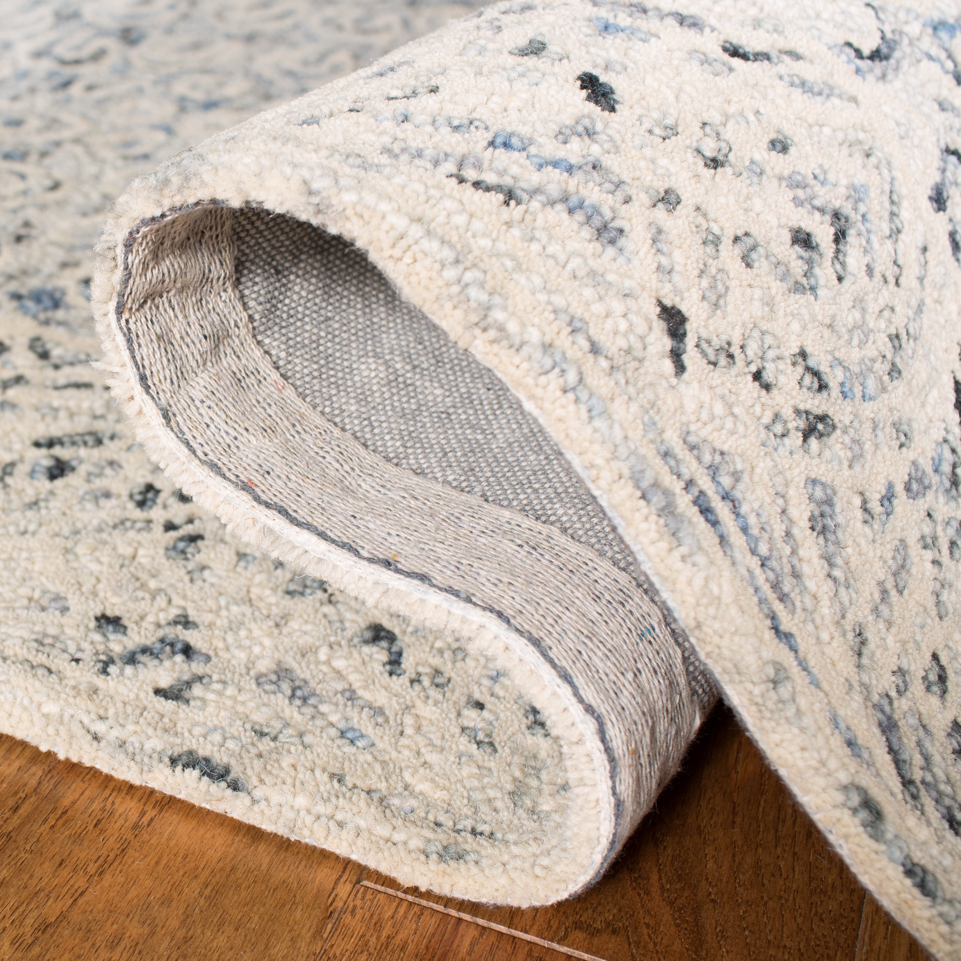 SAFAVIEH Micro-Loop Bertina Abstract Distressed Area Rug, Charcoal, 5' x 8'