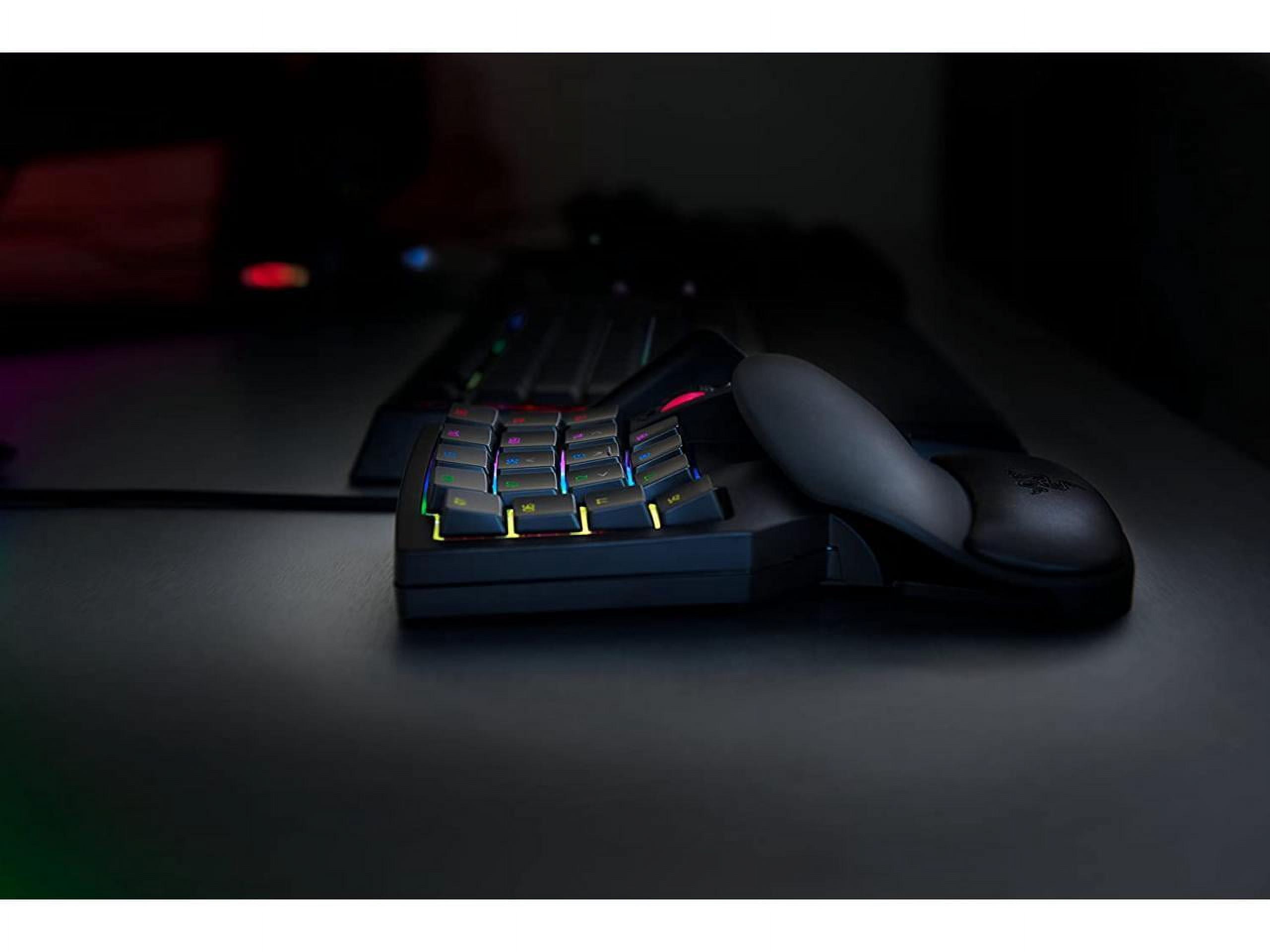 Razer Tartarus V2 Chroma Ergonomic Gaming Keypad, RGB Mecha