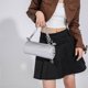 thumbnail image 1 of Bolso bandolera de moda para mujer Bolso bandolera de hombro de cuero PU sólido (Plata), 1 of 6