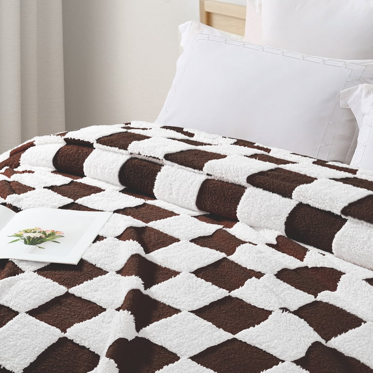 Exclusivo Mezcla Twin Checkered Fleece Blanket, Coffee photo 8