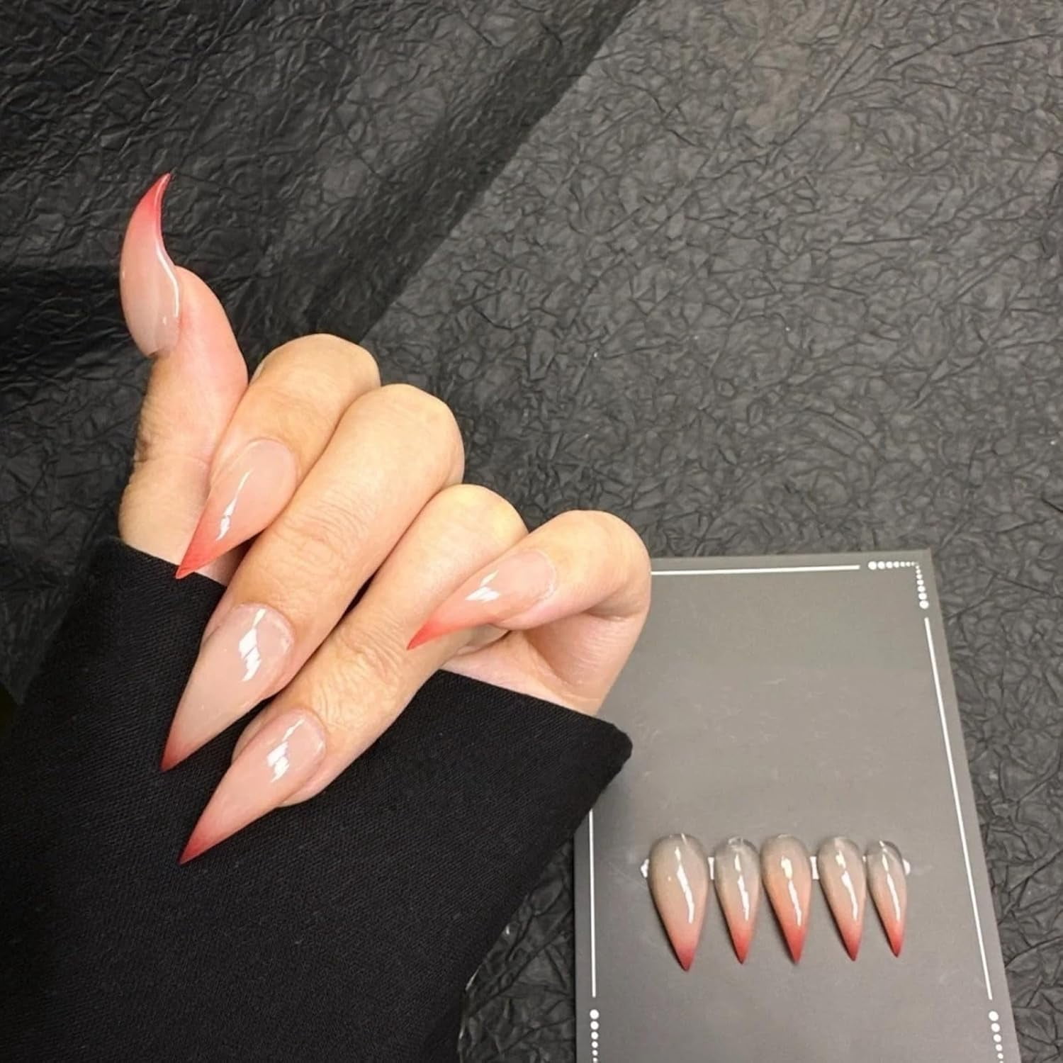 Cute Cat Claw Press on Nails Nude Pink Ombre Short Stiletto Handmade Reusable Thick Acrylic Cat Dragon Eagle Claw False Nail Glossy Glue on Nail