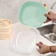 thumbnail image 4 of Cesta coladora y escurridor para lavar verduras | Bol multifuncional para enjuagar frutas y verduras | Recipiente para remojar y escurrir frutas, verduras, ensaladas y para preparar comidas, 4 of 8