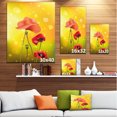 thumbnail image 3 of Fleurs Rouges sur Fond Jaune - Impression sur Toile Florale, 3 of 4