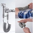 thumbnail image 5 of Fat-Cattie Manguera de Ducha Flexible con Resorte Manguera de Ducha telescópica Flexible ABS Manguera de Tubo rociador de bidé para Grifo de Inodoro rociador de bidé Ducha de Mano Grifo para Lavabo (3, 5 of 5
