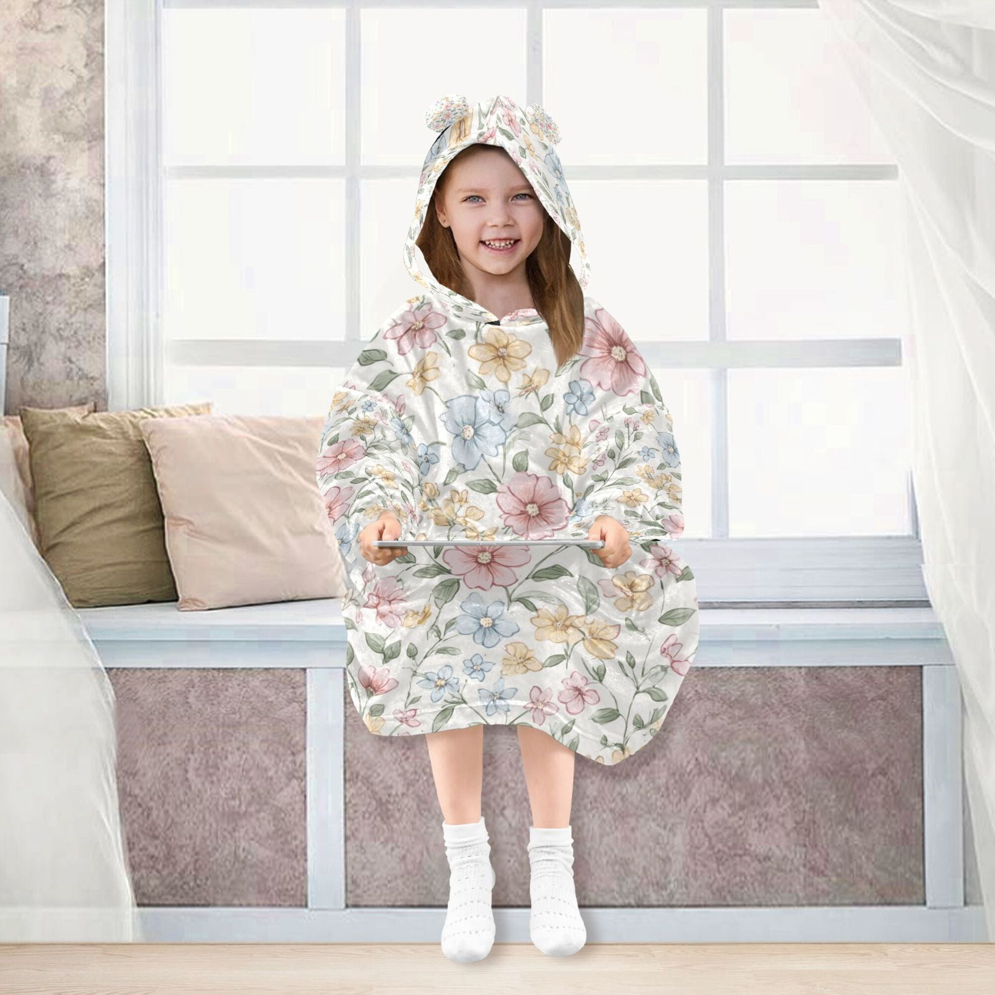 FORMRS Wearable Blanket Hoodie with Sleeves for Kids Cozy Flannel Sweatshirt, Pastel Floral Pattern
