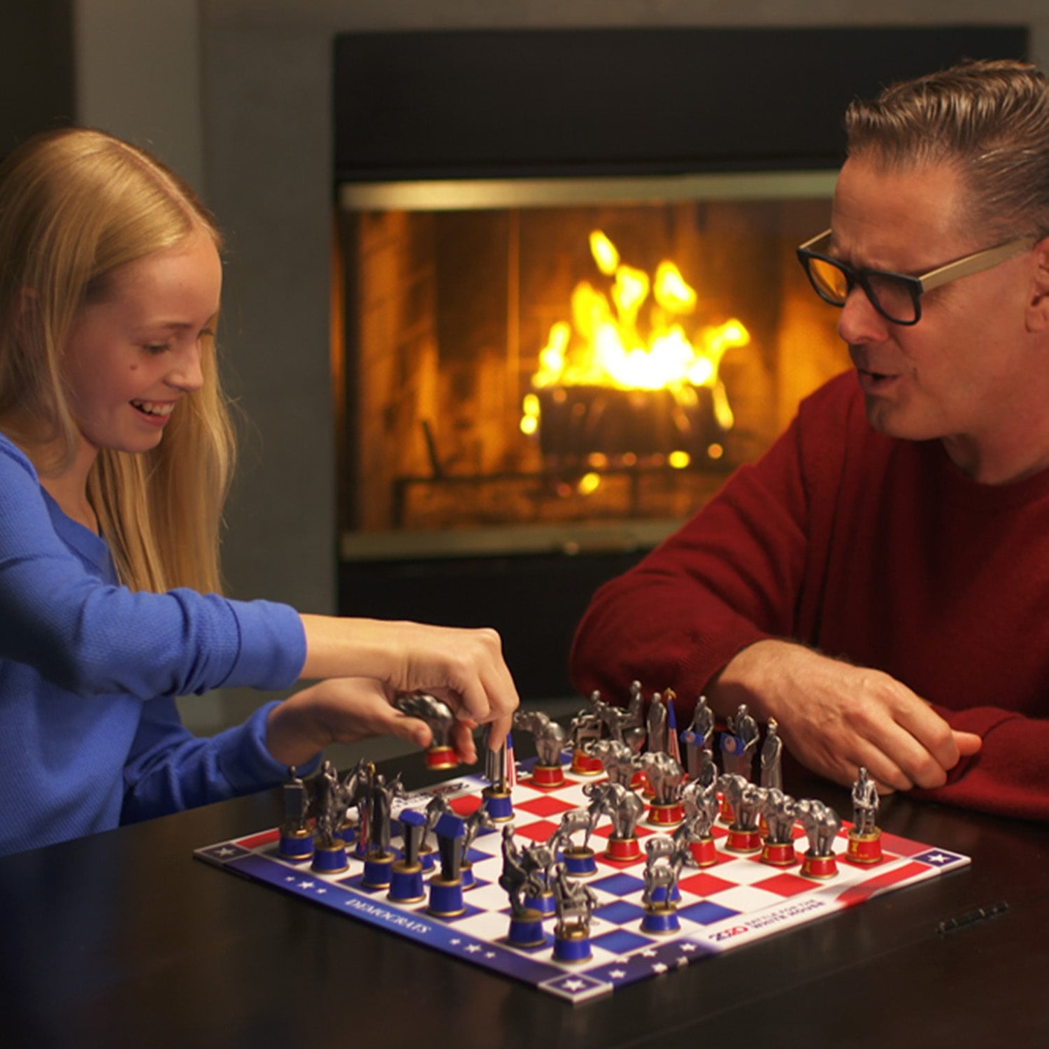BulbHead 2020 Battle For The White House Chess Set for sale online 