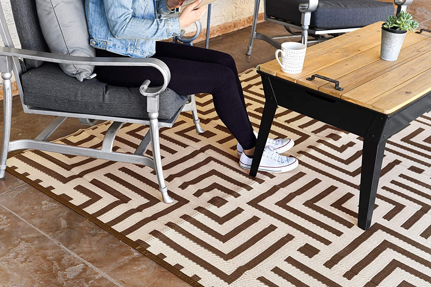 Reversible Mat 8x10 Foot Outdoor Polypropylene Pattern Patio Rug, Brown/Beige