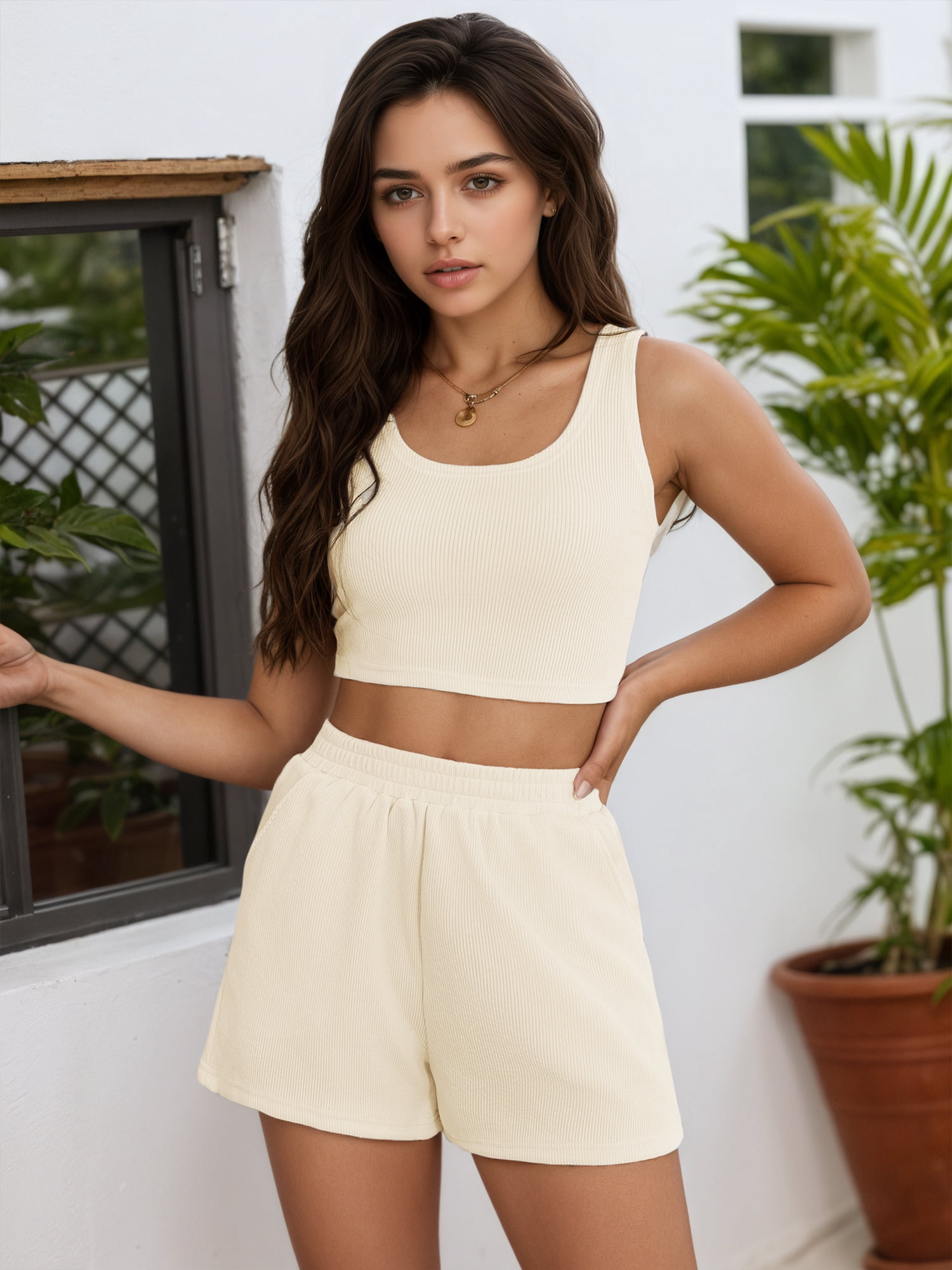DARING DIVA Women's Stylish Two Piece Summer Outfit with Cropped Tank and Shorts M Apricot