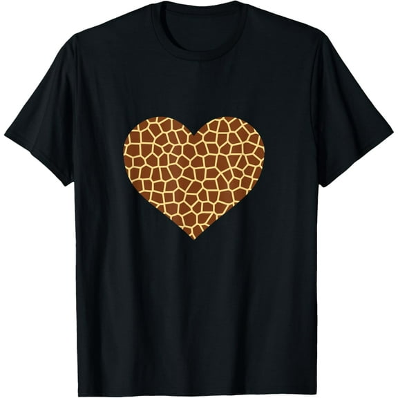 Giraffe Print Heart Pattern - Cute Giraffe Lover Love Gift T-Shirt
