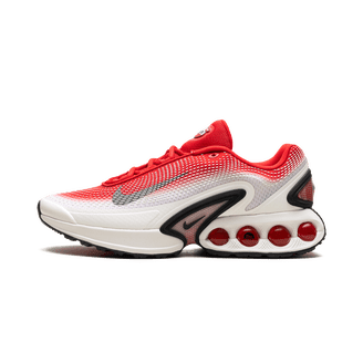 NIKE MENS Shox R4  display picture 1