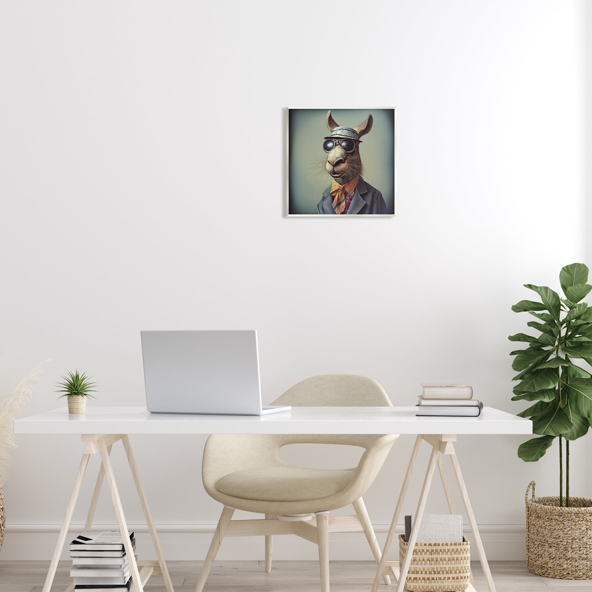 Stupell Industries Stylish Fashion Animal Animals & Insects Painting Unframed Art Print Wall Art, 12 x 12