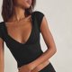 thumbnail image 1 of Blusas Cortas Camiseta informal para mujer, a la moda, con cuello en V, para ir de compras (negro S) Ygjytge para Mujer Negro T S, 1 of 7