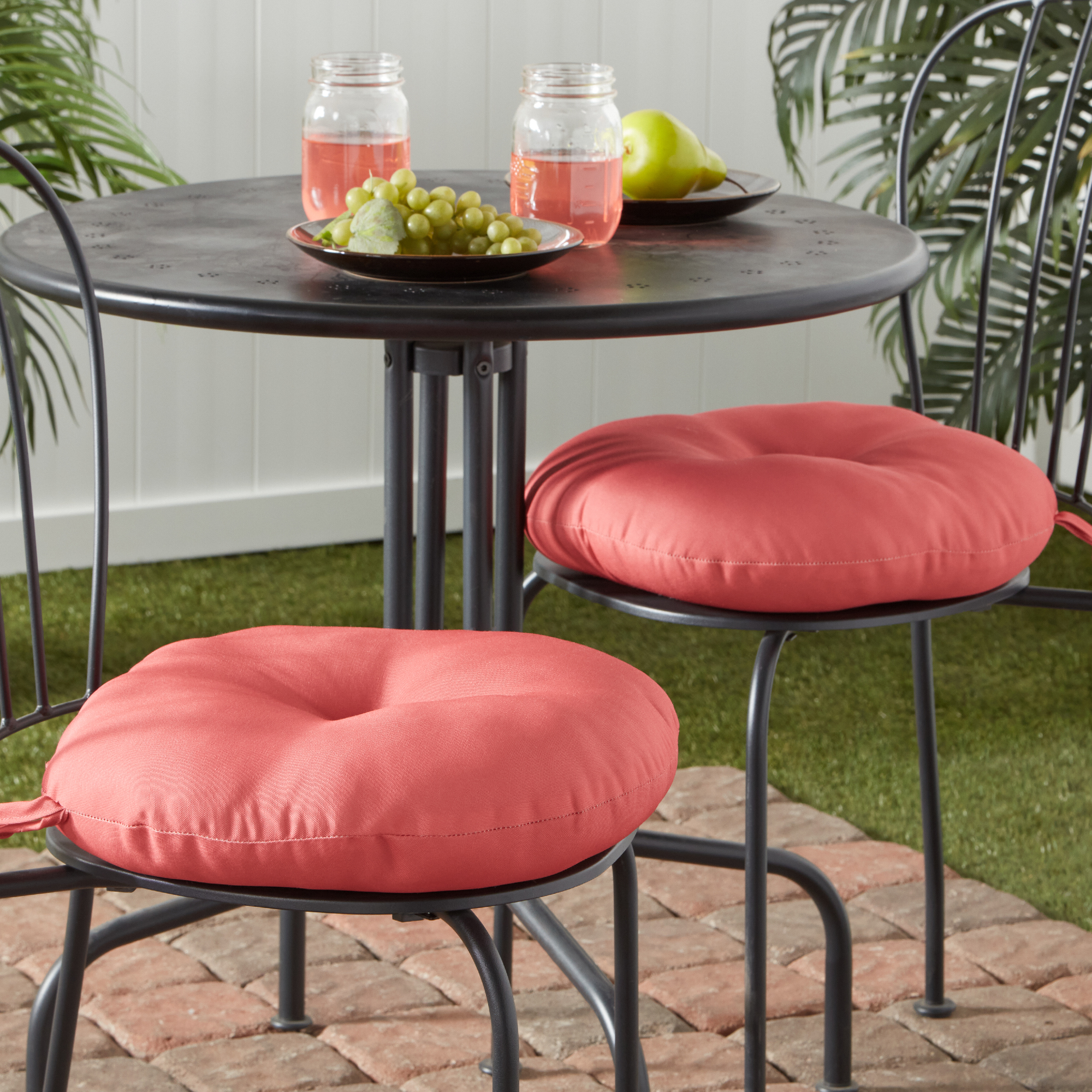 Greendale Home Fashions Coral 15 in. Round Outdoor Reversible Bistro Seat Cushion (Set of 2) - image 3 of 6