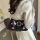 thumbnail image 2 of Bolso de mano sencillo y moderno para mujer, bolso cuadrado pequeño y sencillo, bolso de mujer con diseño de nicho de otoño, bolso de hombro, 2 of 6