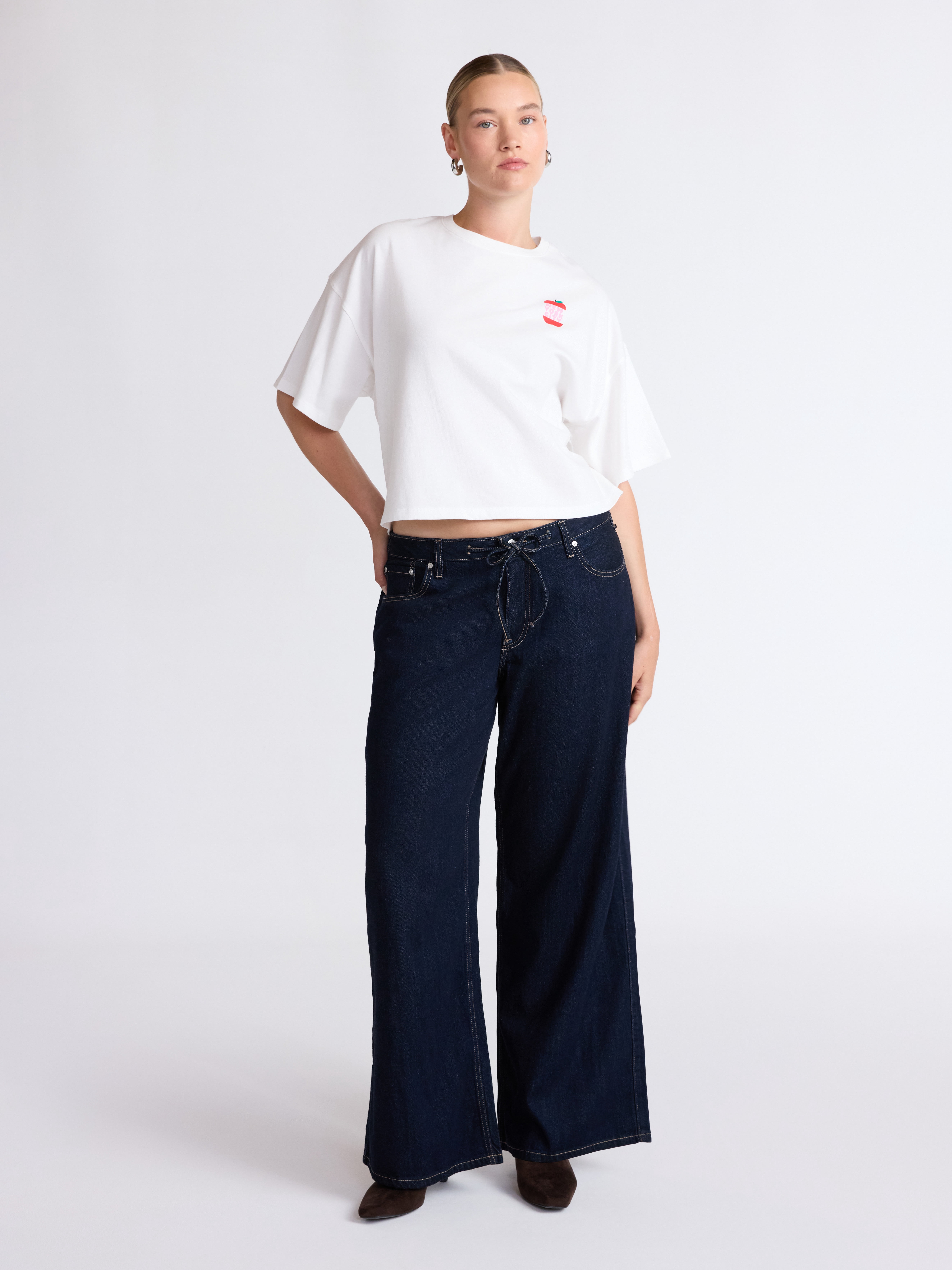Scoop Women’s and Women’s Plus Cotton Cropped New York Graphic Tee, Sizes XS-4X