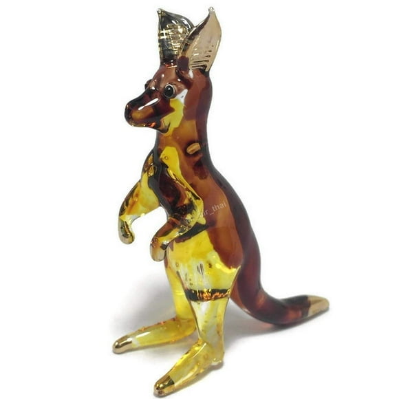Mr_air_thai_Glass_Blown Tiny 3" Long Brown Yellow Standing Kangaroo Figurine-Miniature Hand Blown Glass Kangaroos Joey Wallaby Australian Animals Crystal Decorative Collectible Figurines Décor Gifts