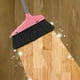 thumbnail image 5 of Juego de escobas y recogedores para el hogar | Cerdas blandas de plástico PET y acero inoxidable | Mango cómodo | Limpieza eficiente de suelos | Duradero | Kit de 2 piezas para superficies de hogar, 5 of 8