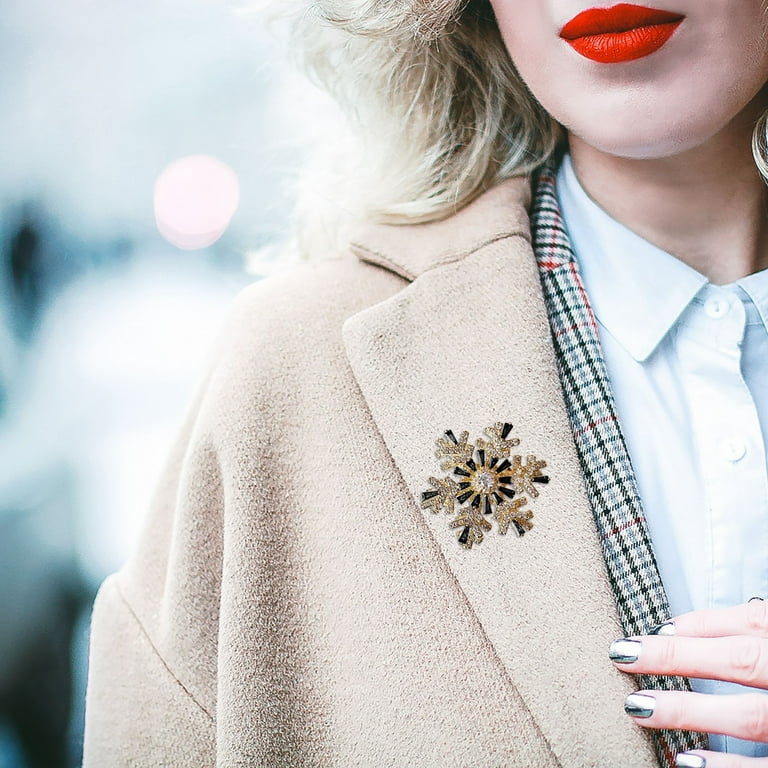 FashioFashionable Rotatable Snowflake Brooch Rotating Double Layer Snowflake Brooch Women s Suit High End Pin Accessories Sweater Corsage Wild