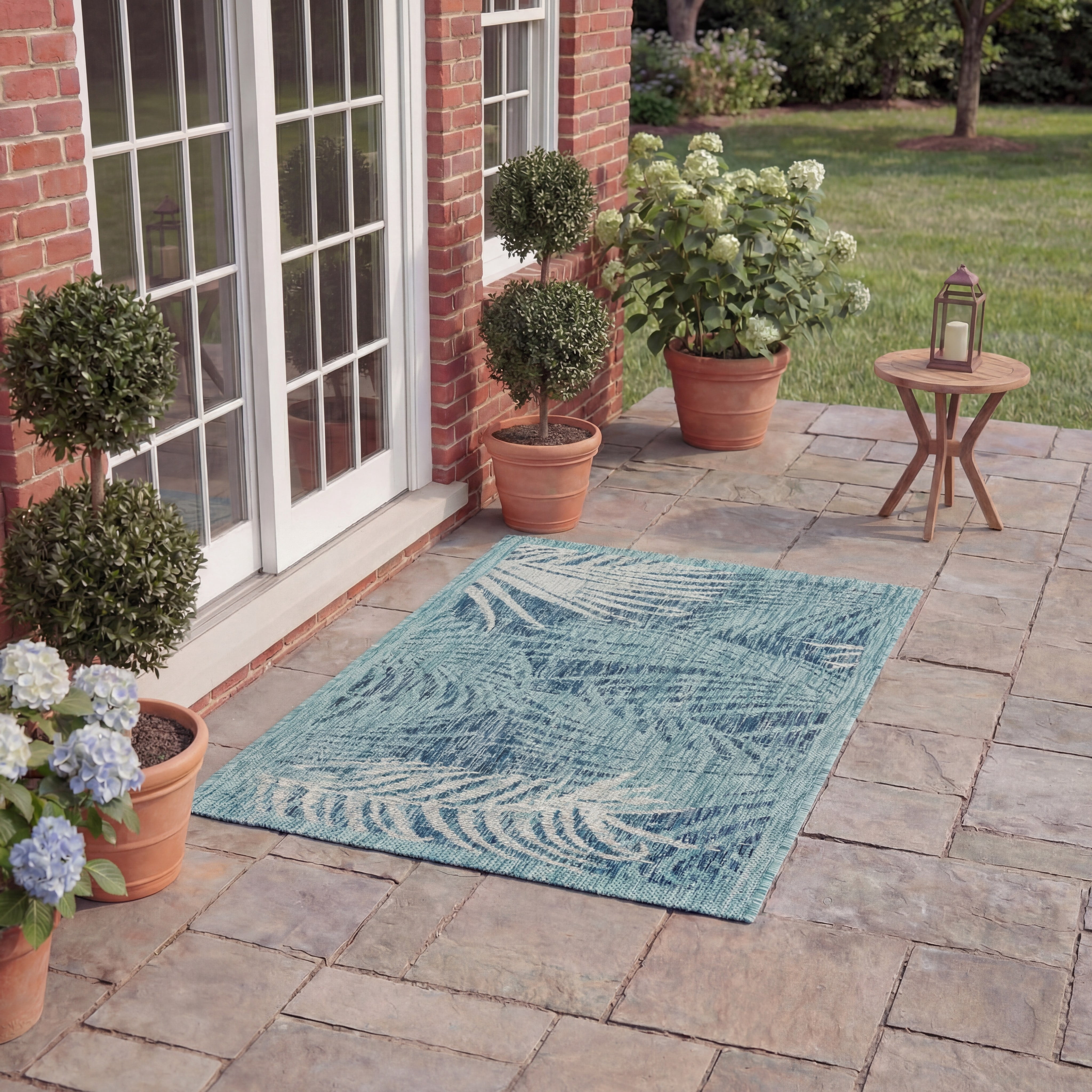 Safavieh Courtyard Padic Botanical Indoor/Outdoor Area Rug, Aqua/Navy, 6'7" x 6'7" Square