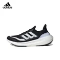 thumbnail image 2 of Zapatillas de running Adidas ULT para hombre y mujer, cómodas, de tela, antideslizantes, ligeras, de caña baja, informales, para correr, en blanco y negro, 2 of 5