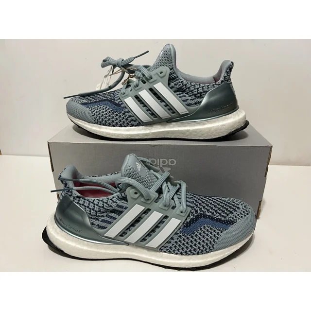 Adi - das Ultraboost 5.0 DNA J Athletic Running Shoes Gz1348