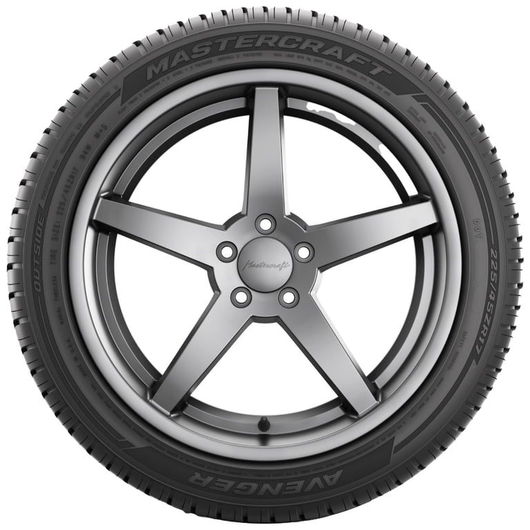 Mastercraft Avenger All Season 225/40ZR18 92Y XL Passenger Tire