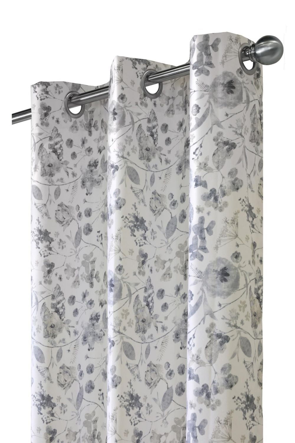 Felicia Blackout Grommet Indoor Curtain