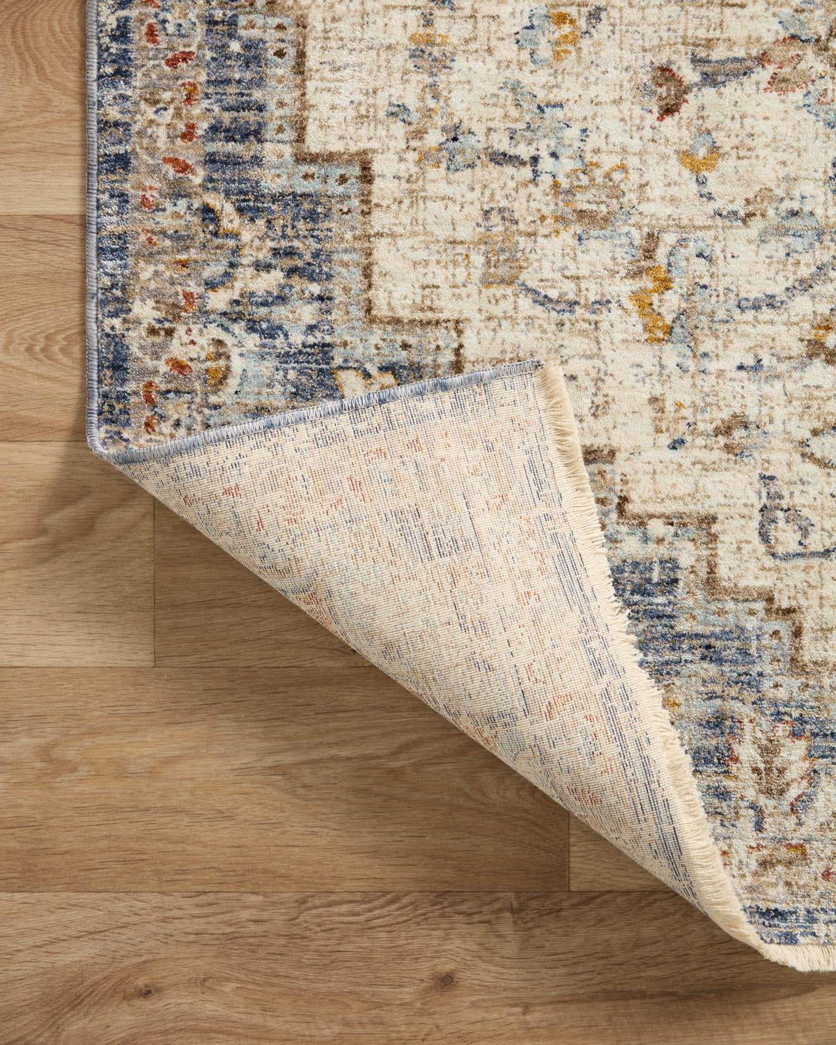 Loloi Sorrento Ivory / Fiesta 2'-0" x 3'-0" Area Rug