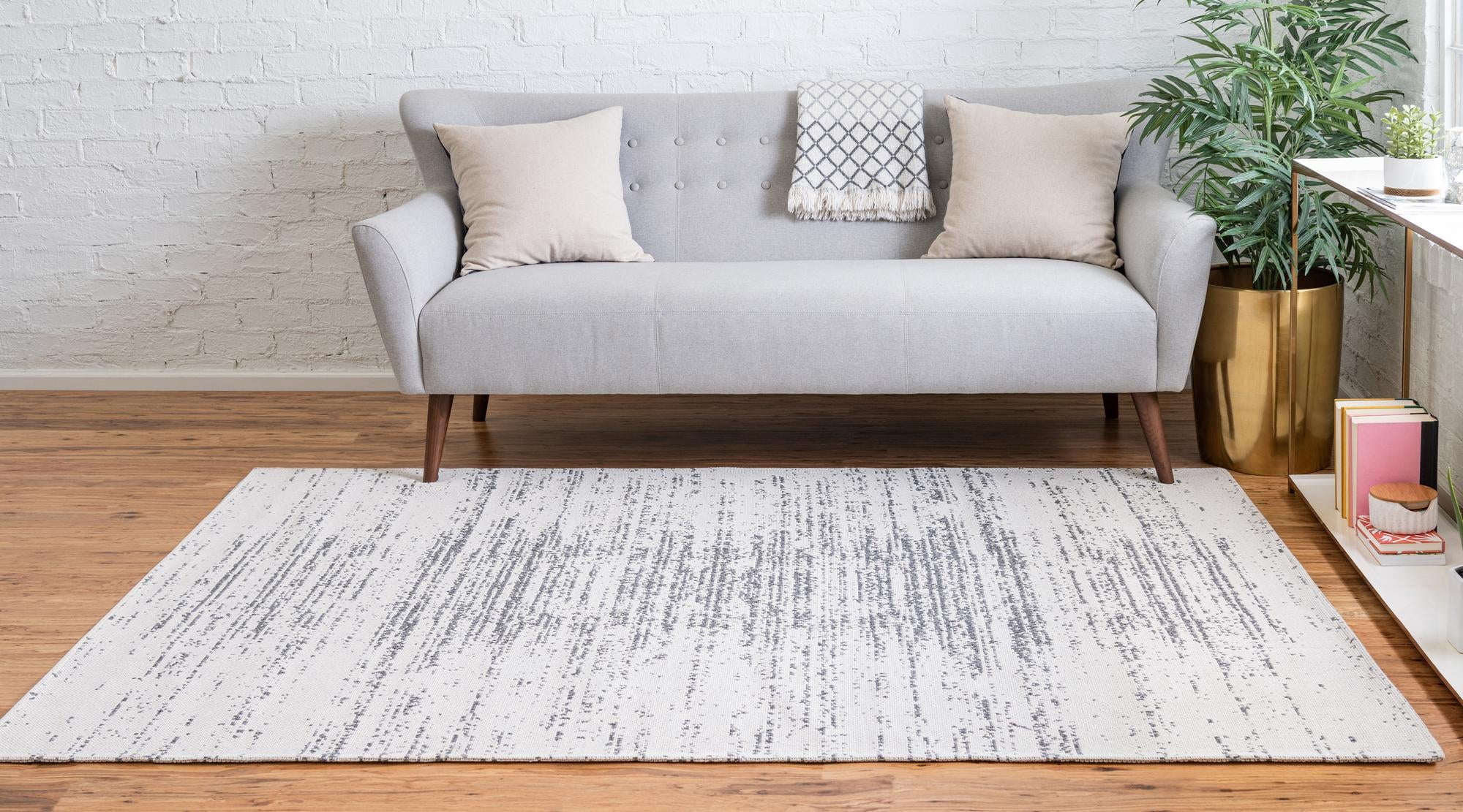Rugs.com Georgia Collection Rug – 5' x 8' Ivory Flatweave Rug Perfect For Living Rooms, Large Dining Rooms, Open Floorplans