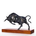 thumbnail image 3 of Escultura de bronce del toro vigoroso verde lleno de fuerza Toro de la escultura animal de Tooarts Escultura de bronce, 3 of 7