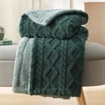 thumbnail image 1 of Manta Bedsure Sherpa de forro polar, tamaño doble, color verde oscuro, 1 of 7