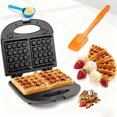 thumbnail image 1 of Gofrera compacta de alta potencia de 750 W con placa antiadherente de 23 x 24 cm, ideal para preparar desayunos rápidos. Su diseño portátil ahorra espacio en la cocina,,NEGRO, 1 of 14