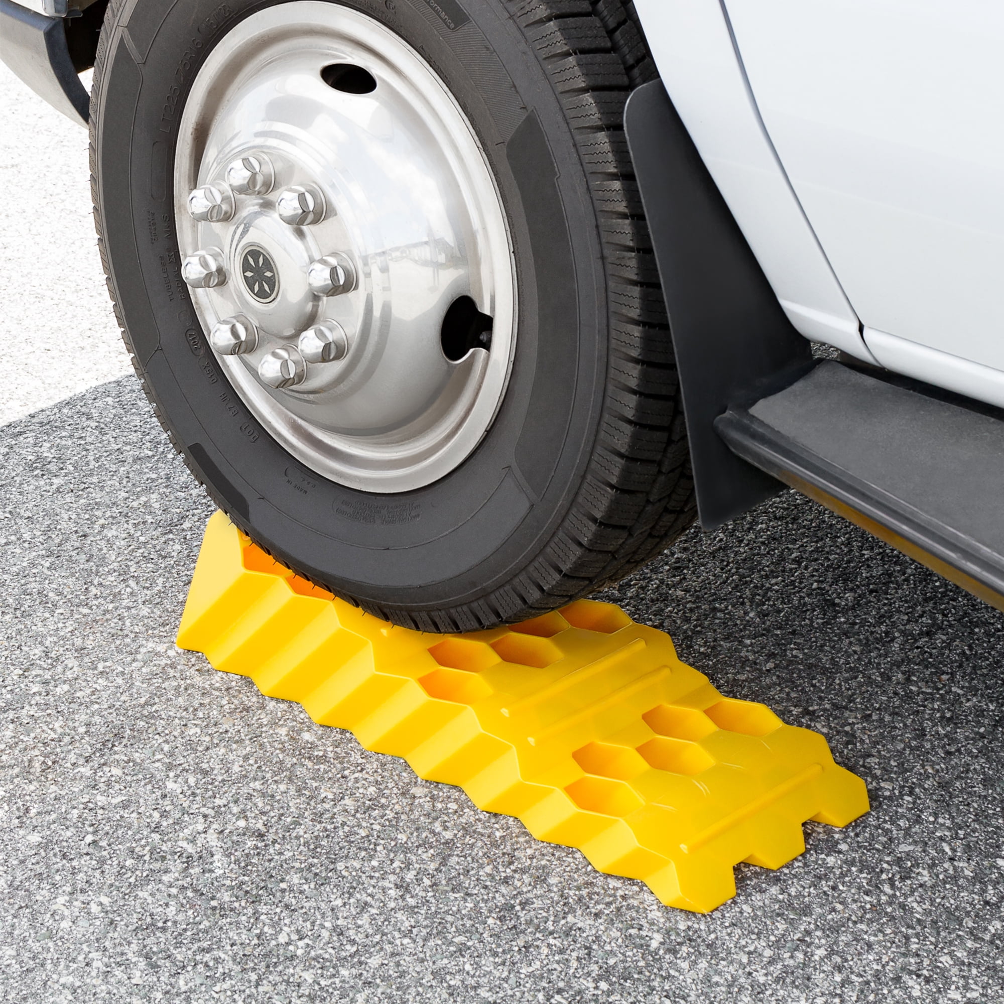 Camco Super Tri-Leveler for Camper or RV, 3 Heights of 2", 3.5" and 5", 12,500 lb Capacity