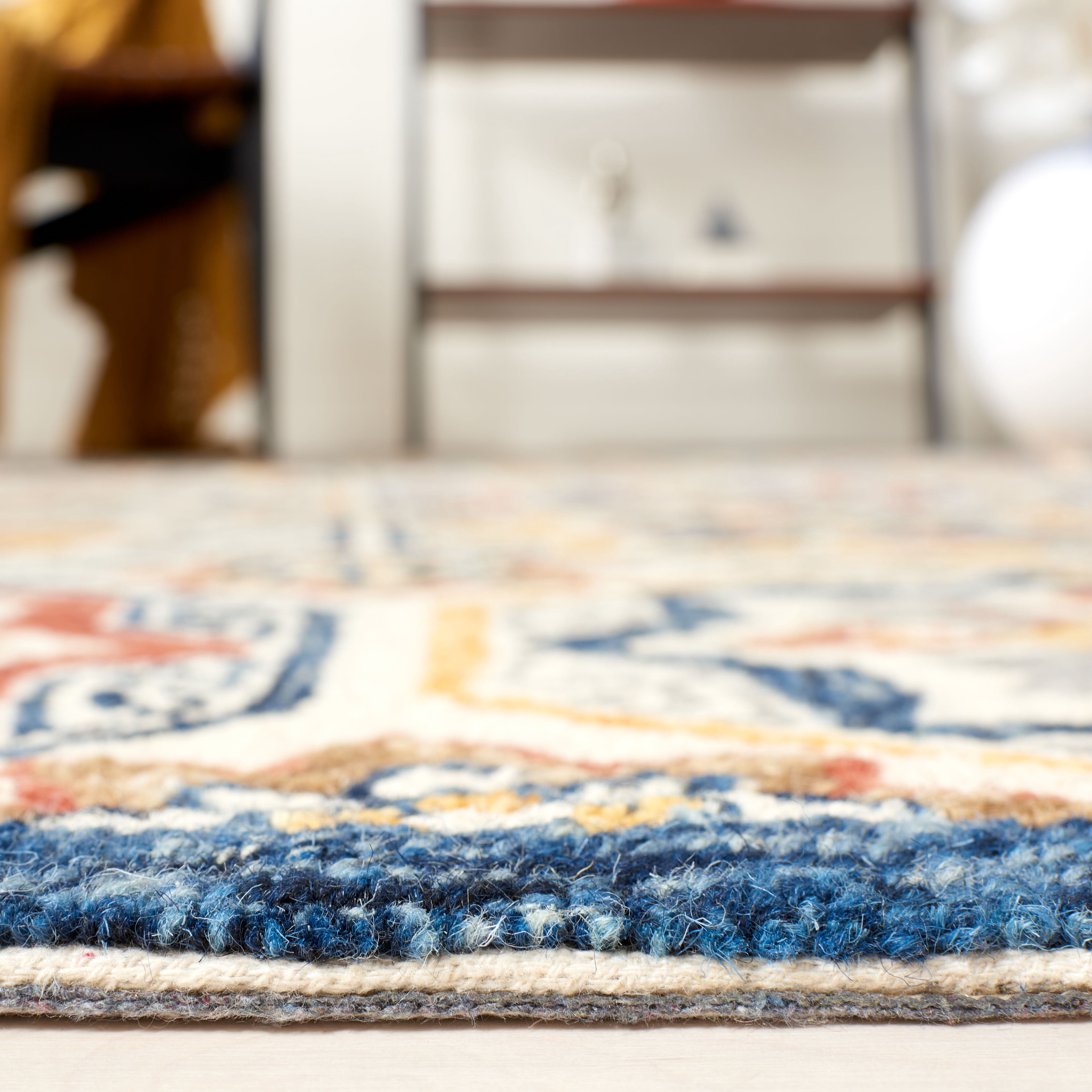 Safavieh Metro Lasya Medallion Runner Rug, Beige/Ivory, 2'3" x 9'
