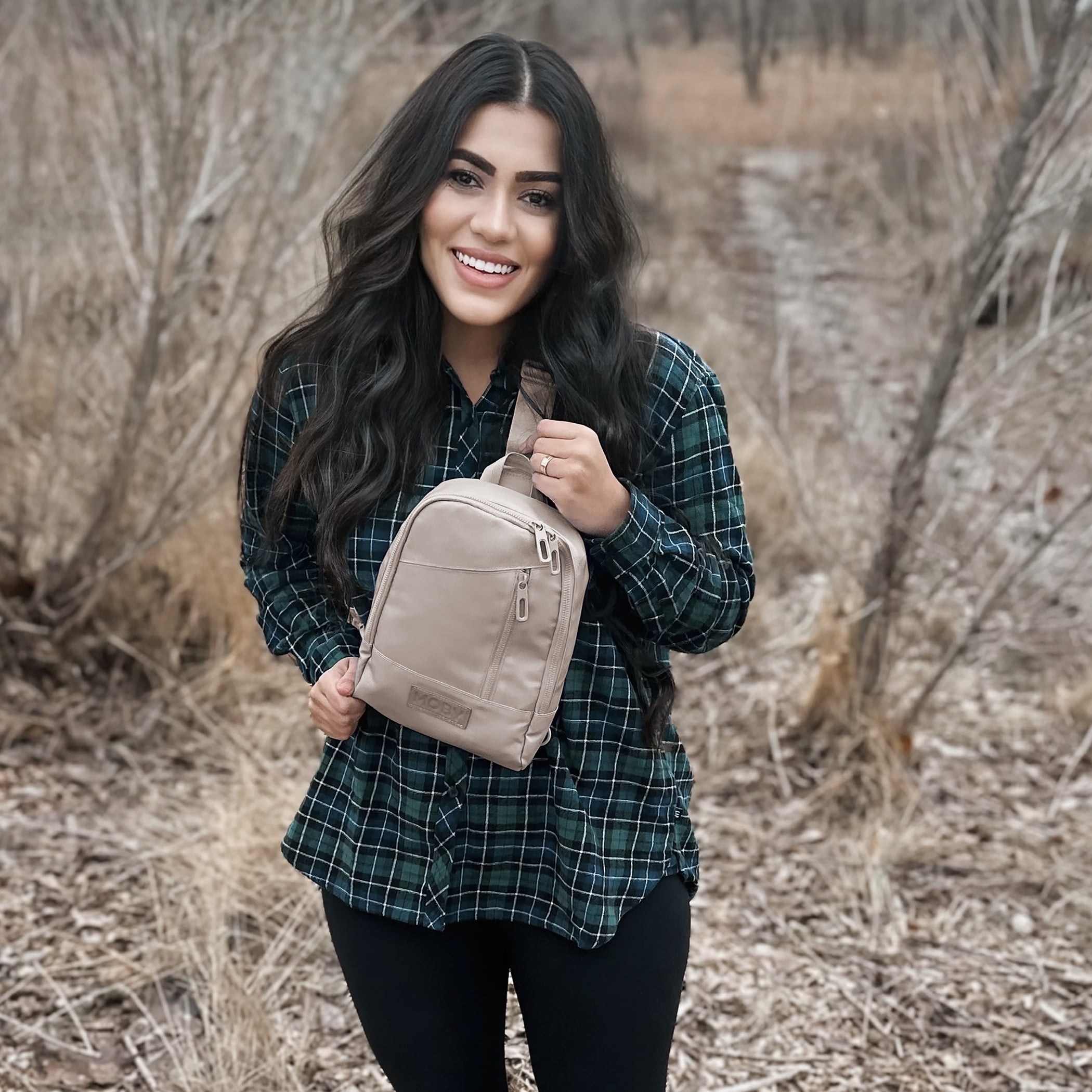 MOBY Wrap Transit Cross-Body in Dune