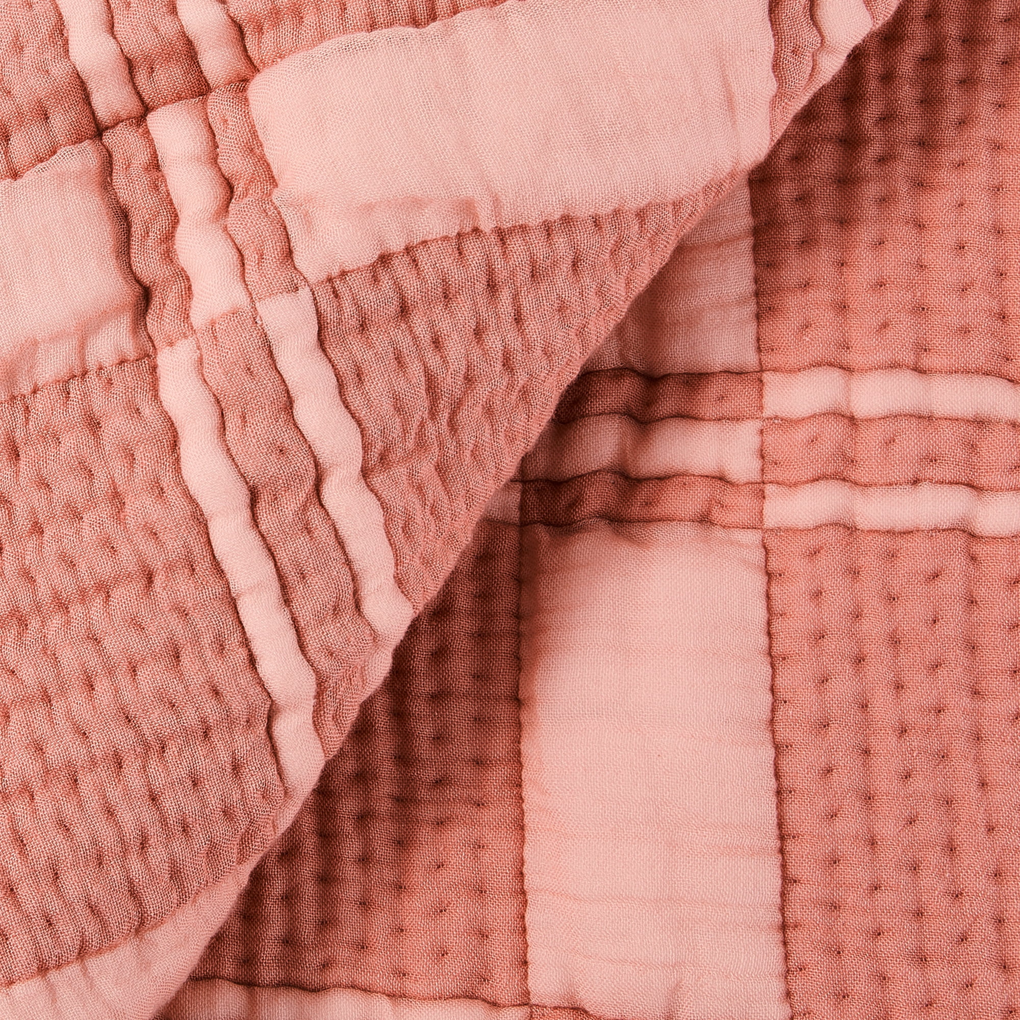 Mainstays Cloud Matelasse Quilt, Terracotta, Full/Queen