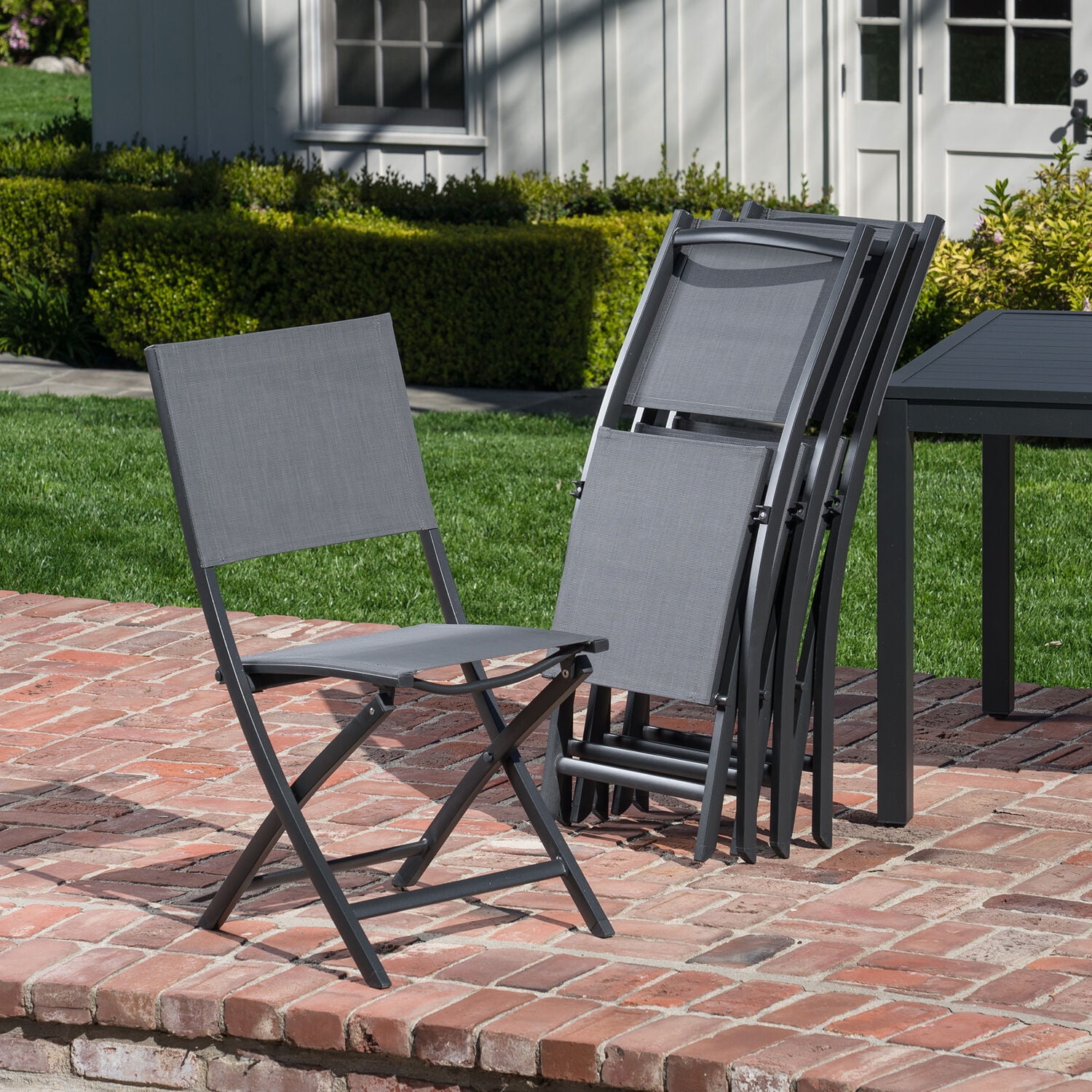 Hanover Conrad 5 Piece Compact Outdoor Dining Set 4 Folding