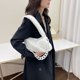 thumbnail image 1 of Bolso Bolsos de hombro informales suaves y esponjosos con cadena de felpa para mujer (blanco), 1 of 8