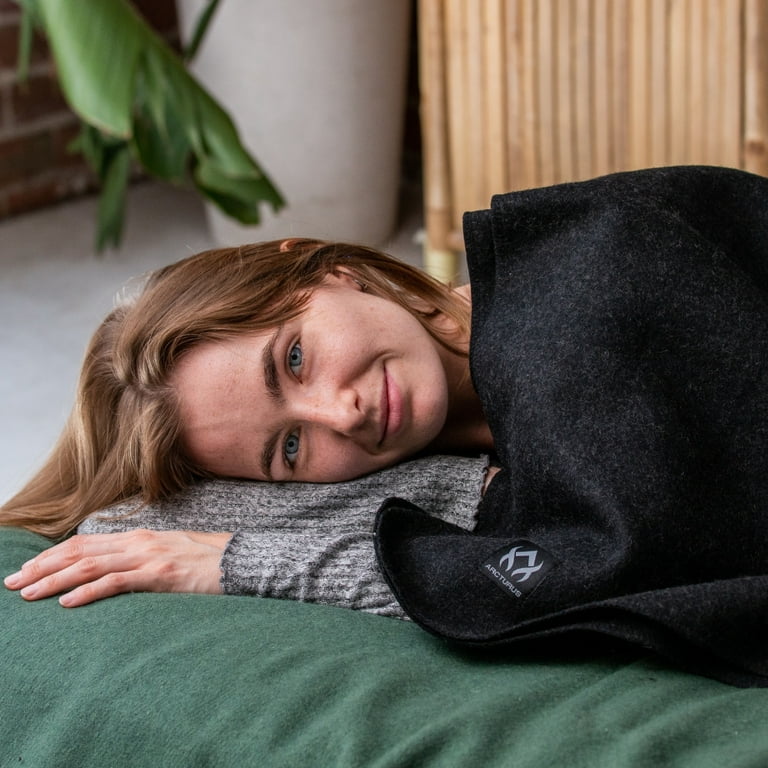 Arcturus Lake Tahoe Wool Bed Blanket King Size (90