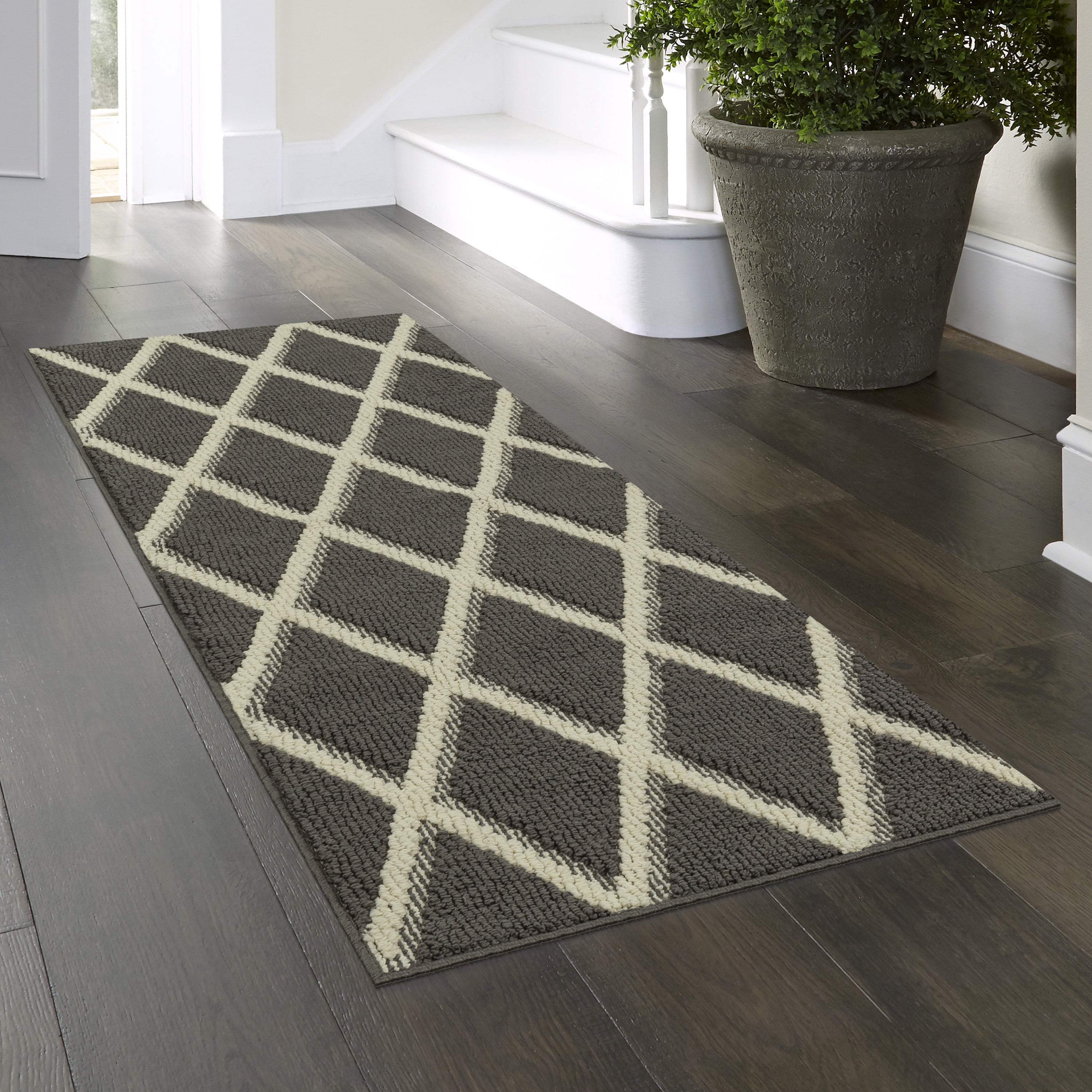 (2 pack) Mainstays Diamond Geometric High Low Pile Gray Indoor Runner Rug, 2'x6'