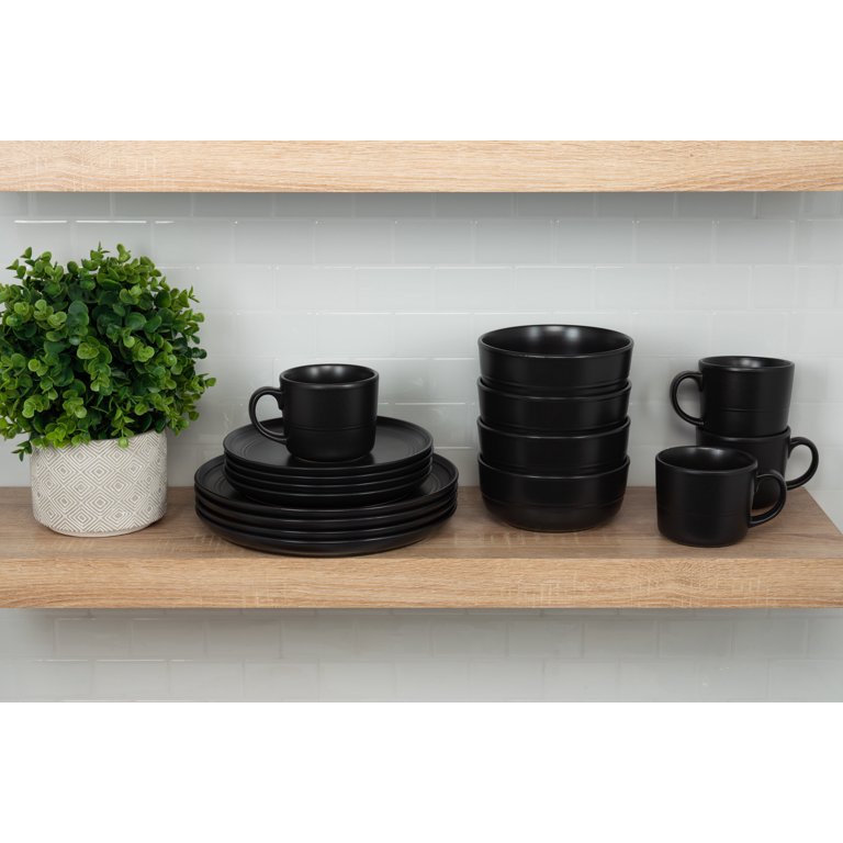 10 Strawberry Street Double Line 16 Piece Dinnerware Set, Matte