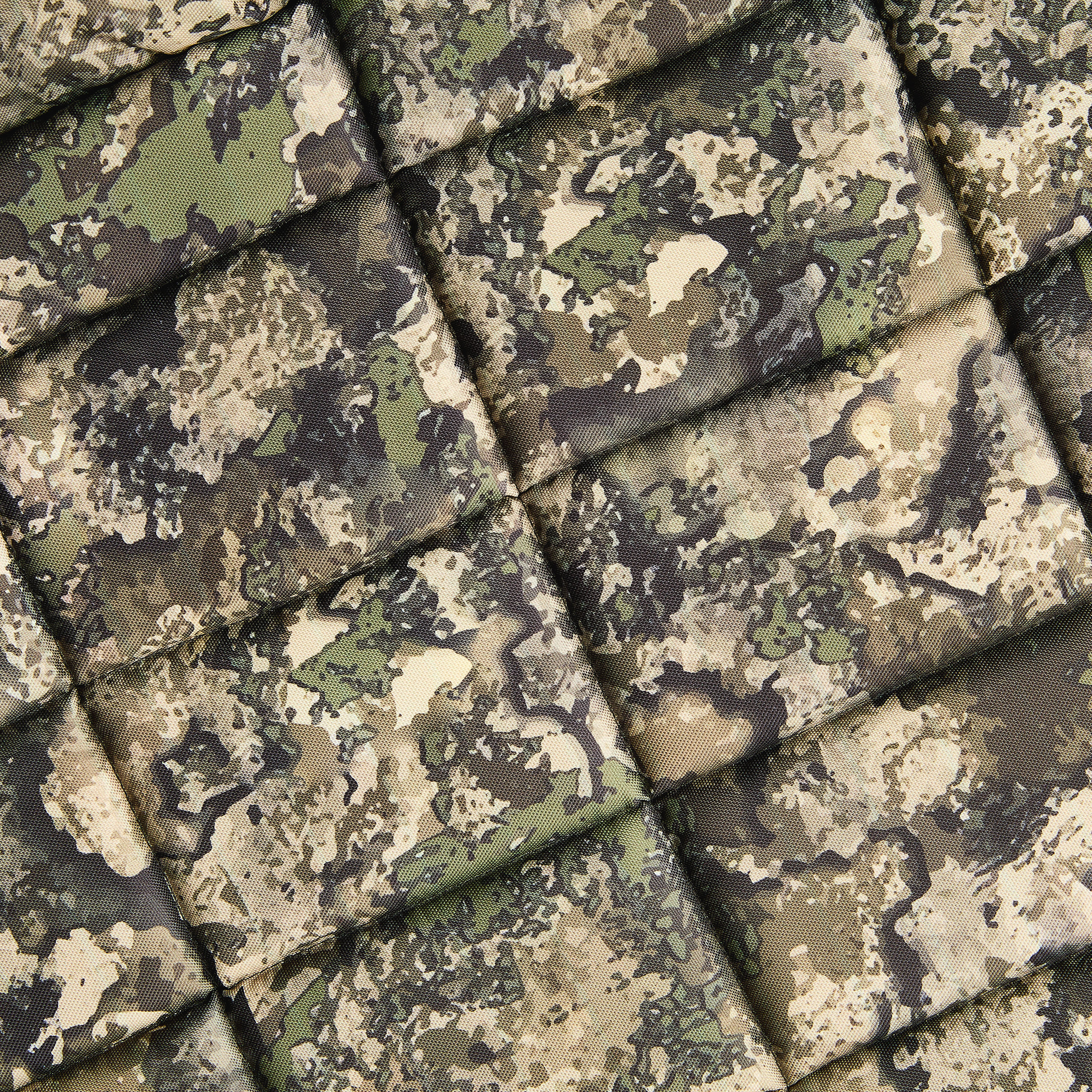 Vibrant Life Durable and Water Resistant Crate Pad, Camouflage, Small, 17" x 23"