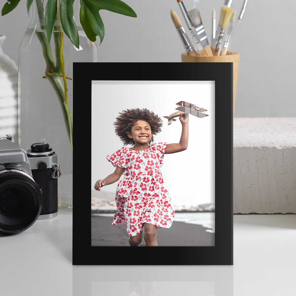 Modern Real Wood 6x8 inch Picture Frame in Black