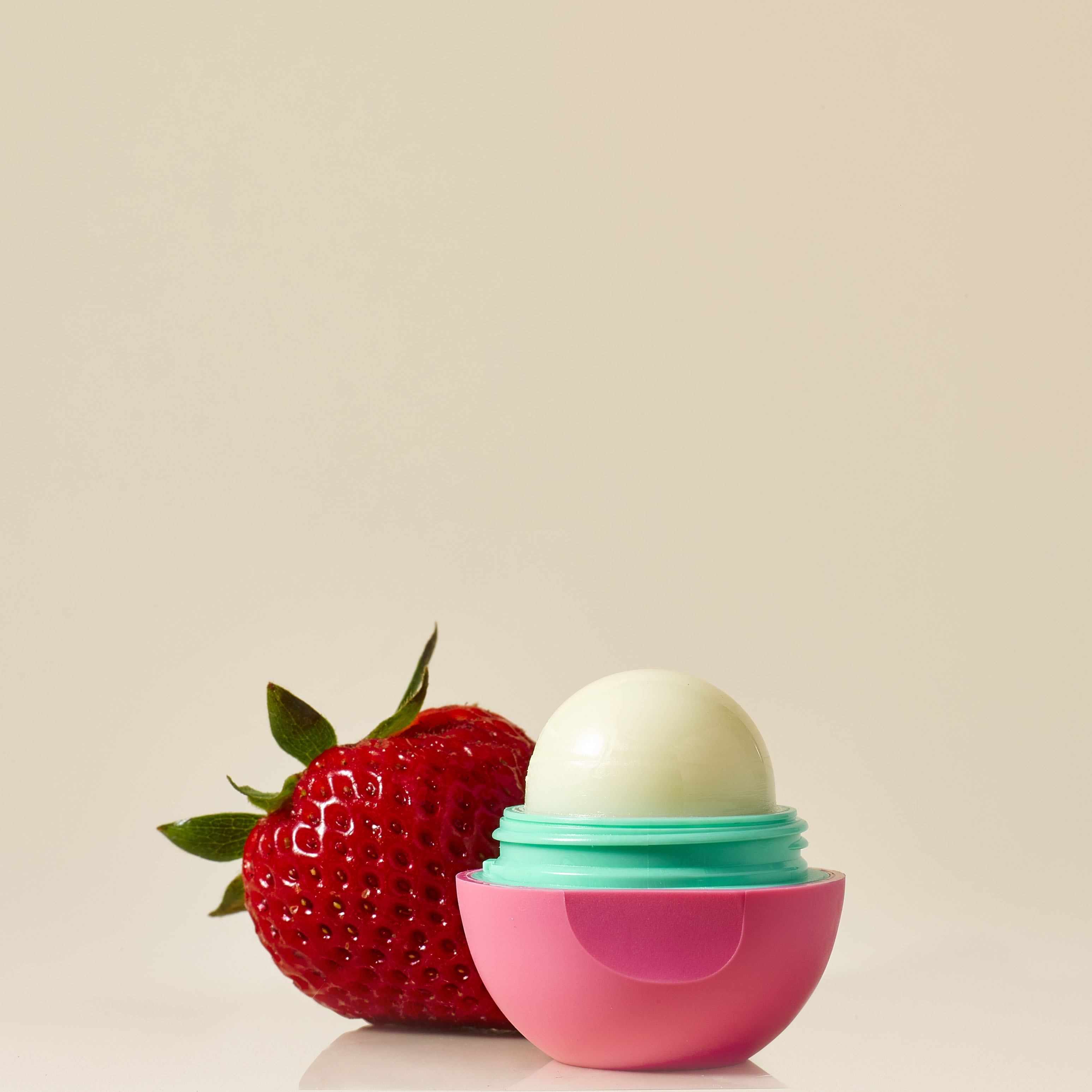 eos 100% Natural & Organic Lip Balm Sphere - Strawberry Sorbet | 0.25 oz - image 4 of 9