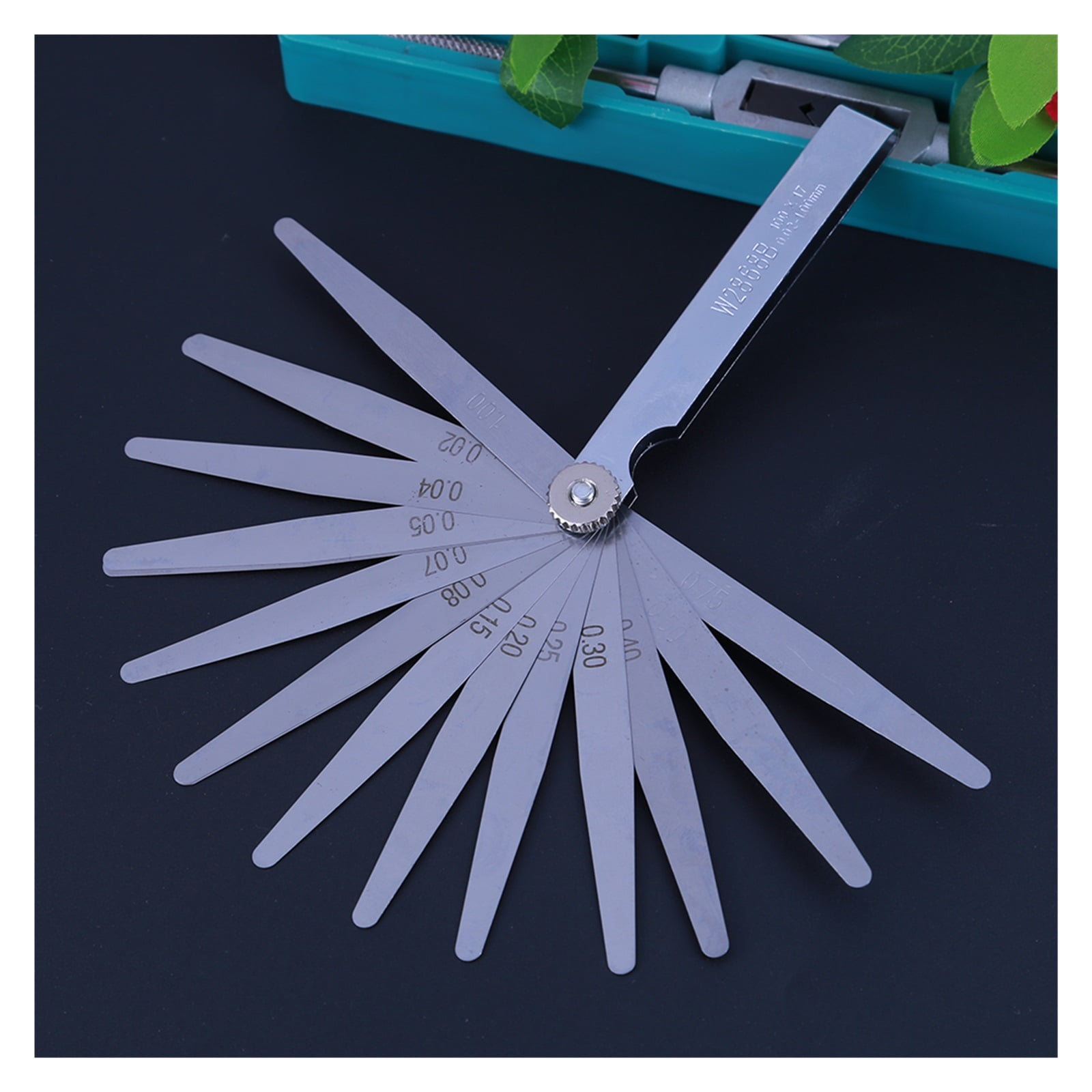 0.02-1mm 17 Blade Thickness Gap Metric Filler Feeler Gauge Measure Tool ,Easy to Use