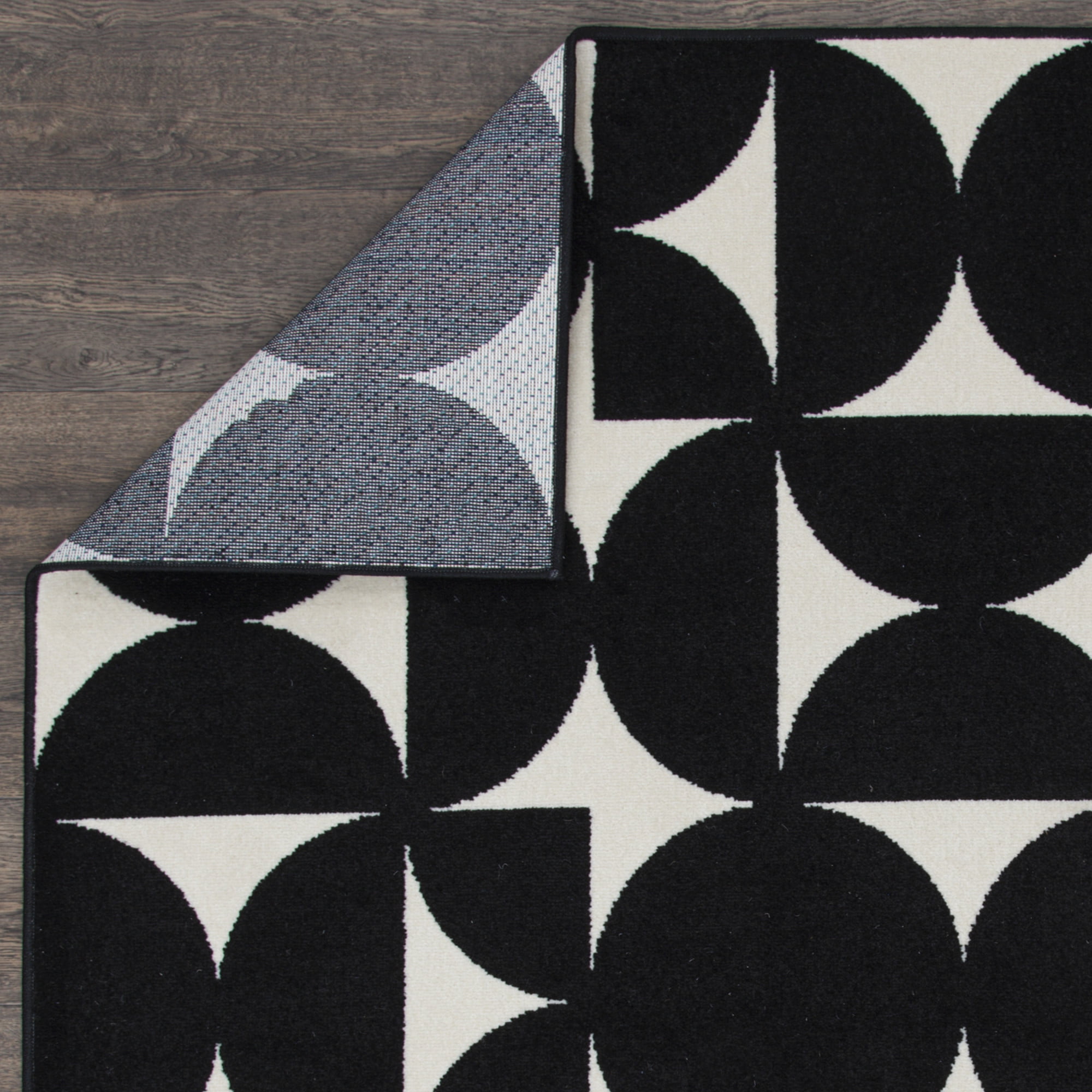 Loomaknoti Tecopa Sevella 2' x 7' Black Geometric Outdoor Runner Rug