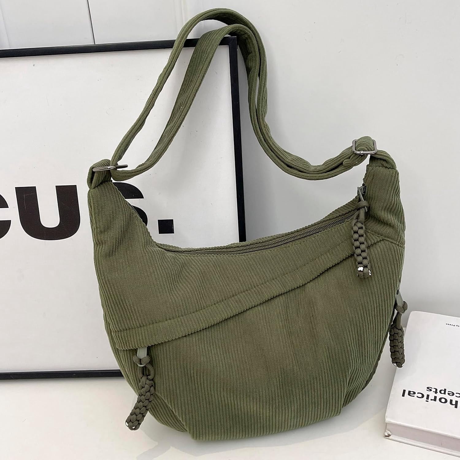 Crescent Bag for Women Men Nylon Crossbody Bags Multi-Pocket Sling Bag Roomy Hobo Bags Moon Bag Slouchy Dumpling Bag